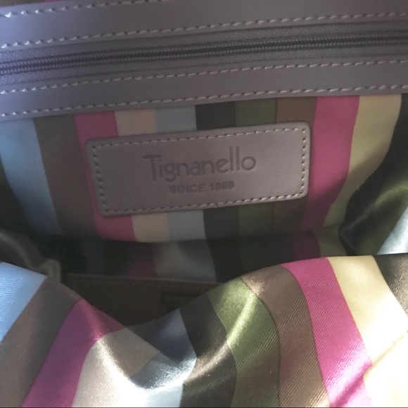 NEW Tignanello Violet Leather Bucket Purse - Picture 3 of 3